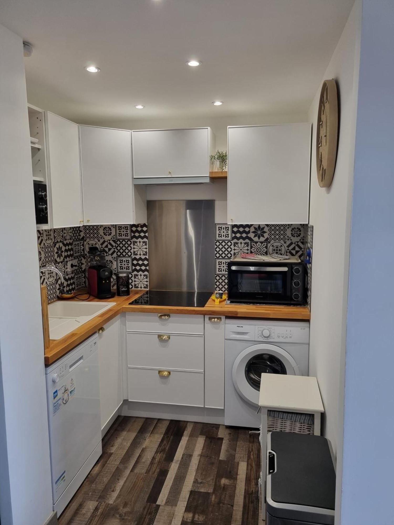 Appartement tout confort entierement renove piscine wifi parking La Grande Motte Extérieur photo